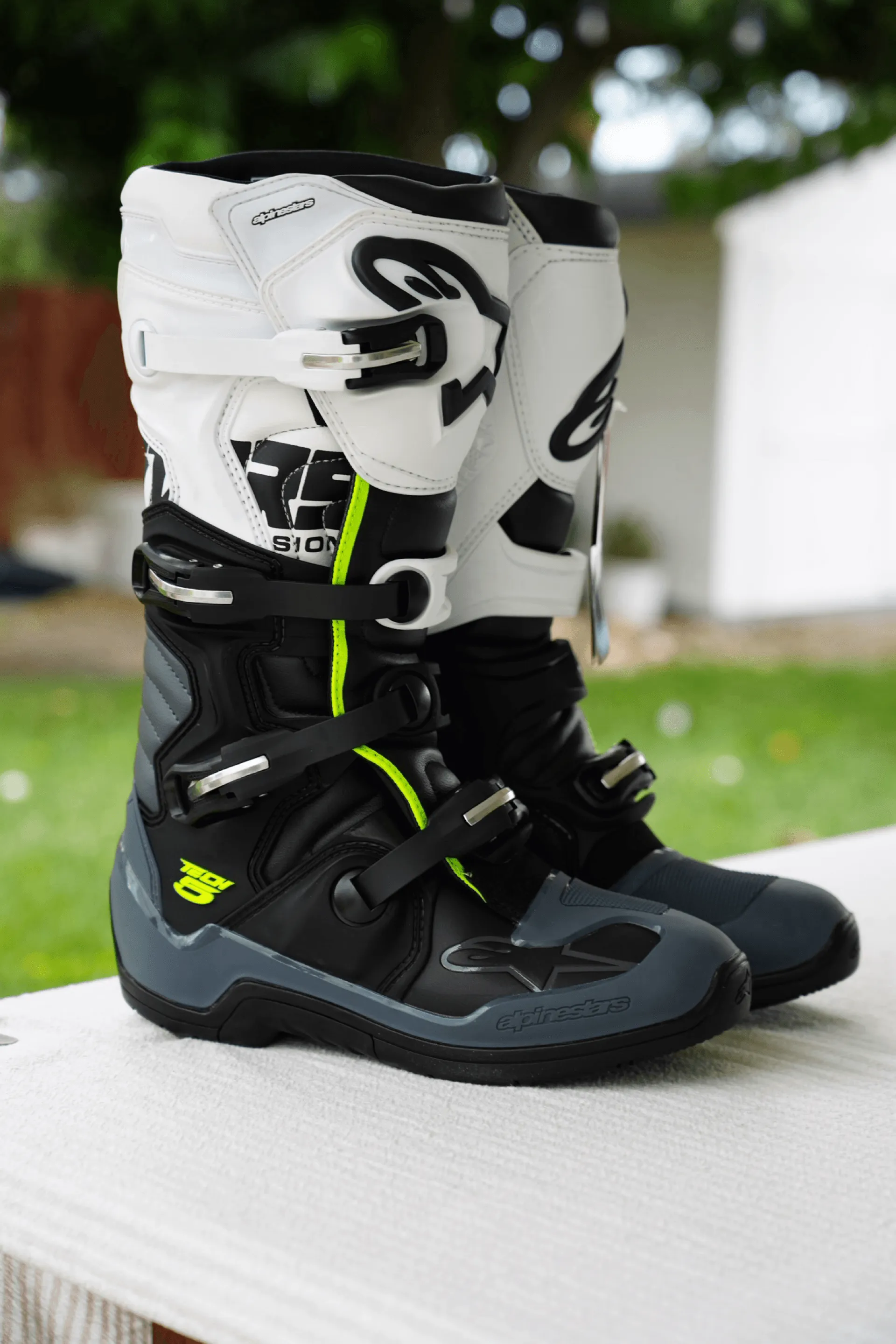 Alpinestars Tech 5 Black/Dark Gray/White Boots