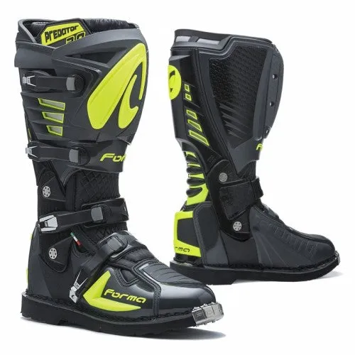 Forma - Predator 2.0 Boots