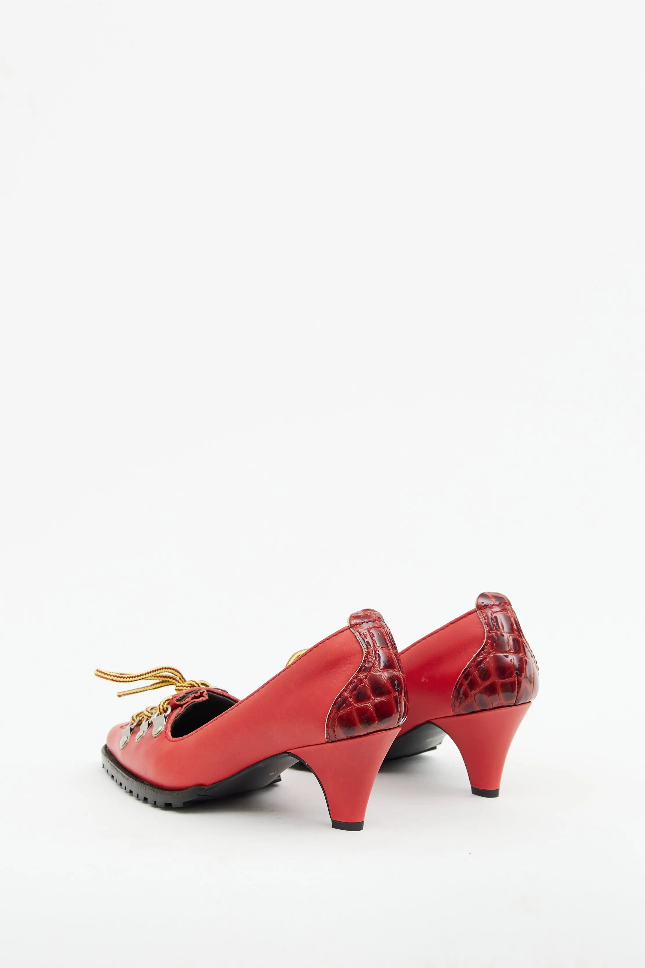 FW2005 Red Leather Trekking Pump