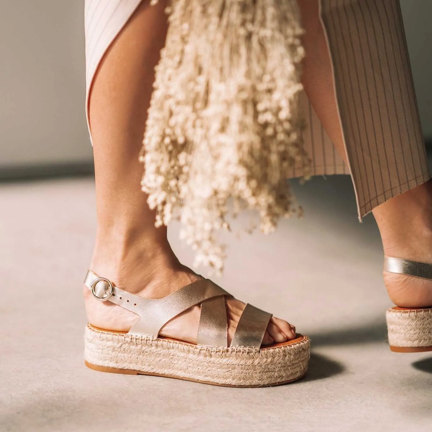 Plain Leather Platform Espadrille for Women - Amer