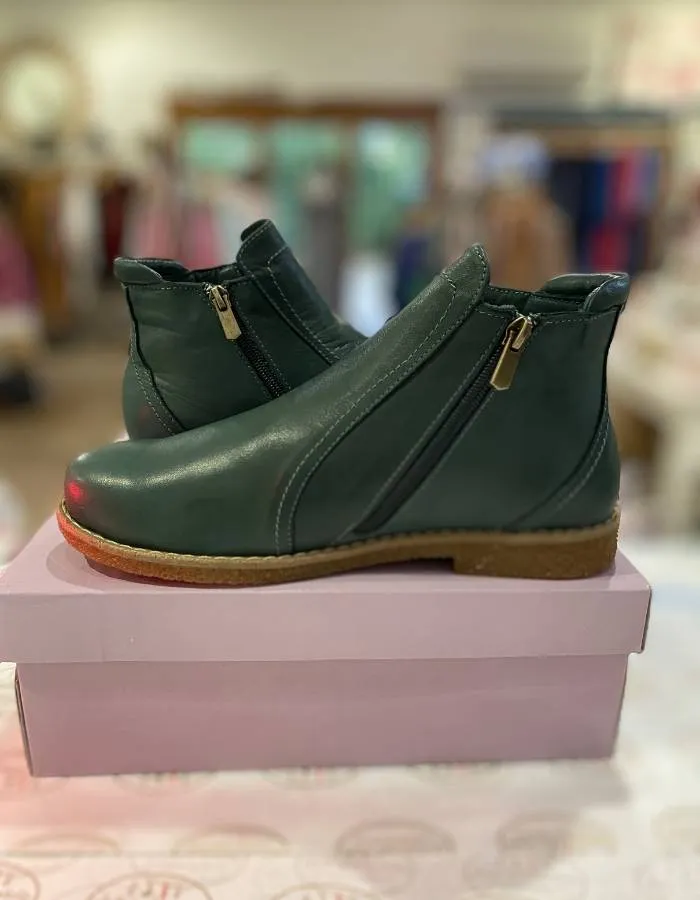 Rilassare Tallow Boot Green