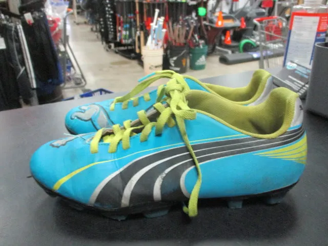 Used Puma Soccer Cleats Size 1.5