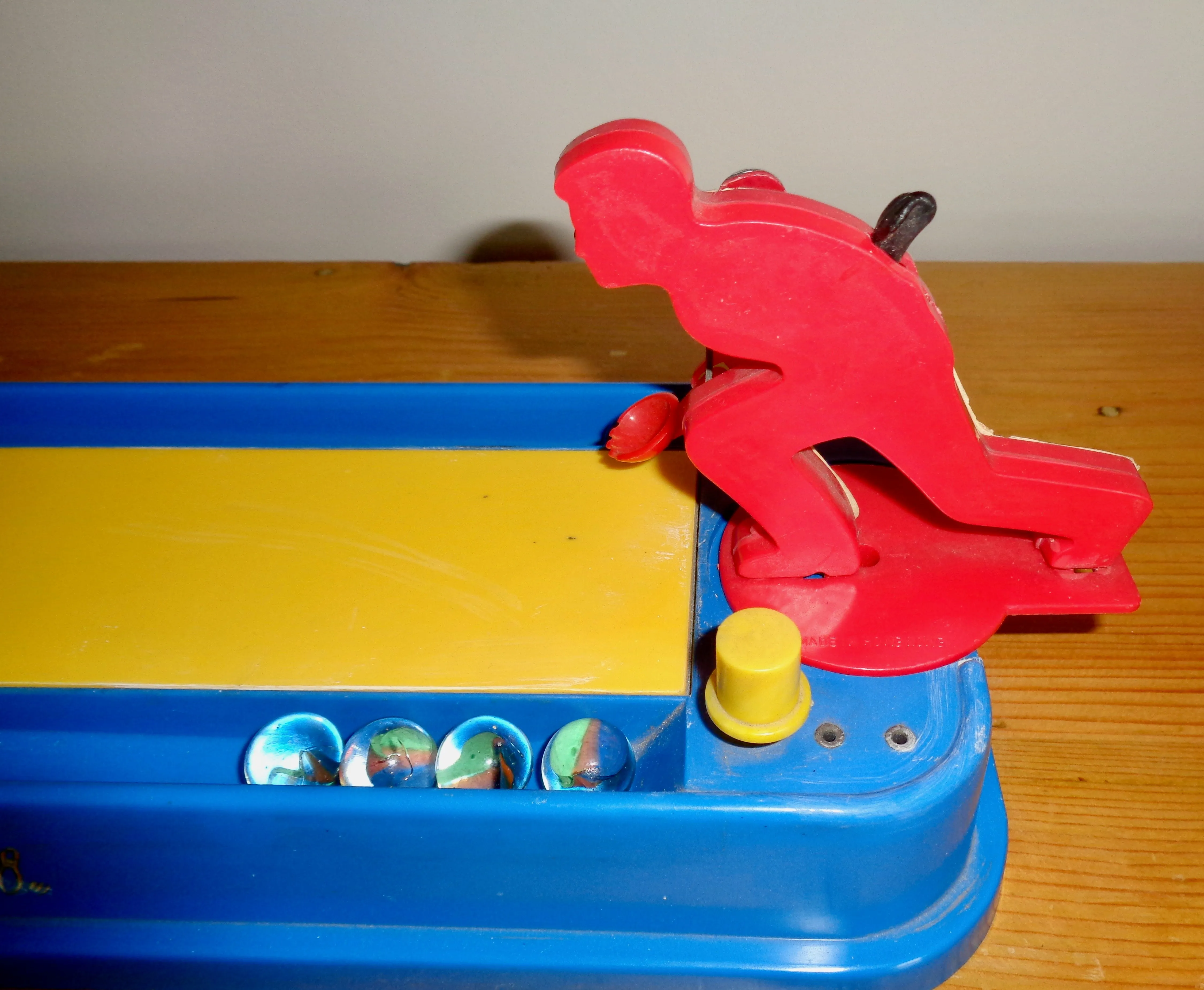 Vintage Tabletop Toy 10-Pin Bowling Game By Tomy